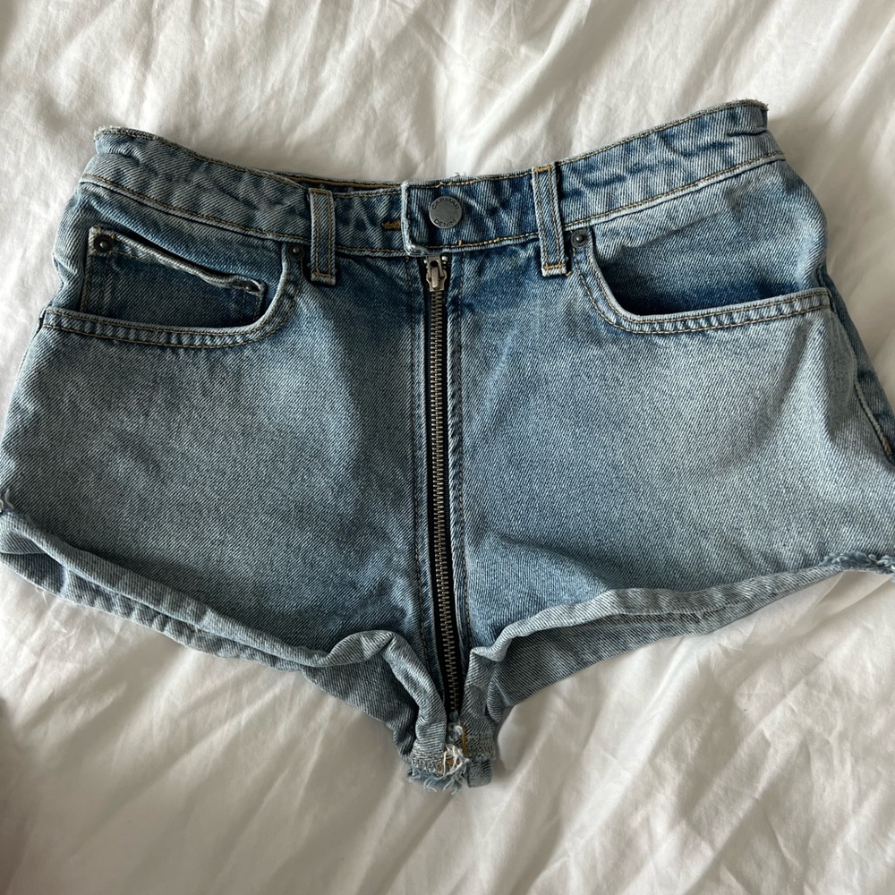 Carmar zip around jean shorts